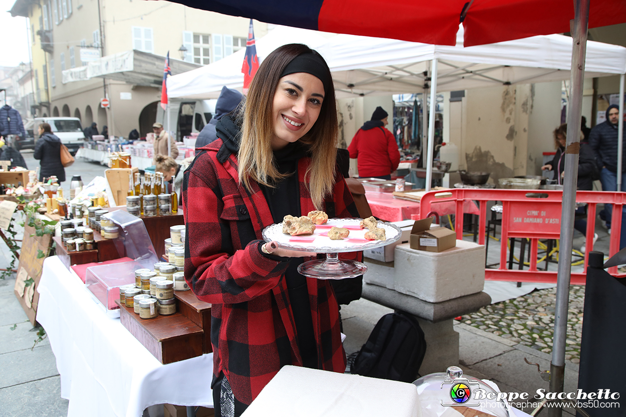 VBS_6460 - Fiera dei Santi - 12.ma Fiera Nazionale del Tartufo.jpg